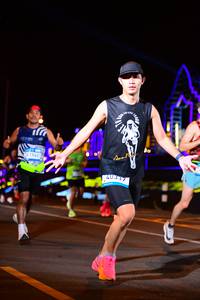 BIB: 46507, 09617
                            <button type="button" onclick="openModal(22867172)" class="btn btn-primary btn-sm float-right btn-popup" data-toggle="modal" data-target=".modal-high-quality">
                        <i class="fas fa-shopping-cart"></i> Add to Cart
                    </button>
                                            <button type="button" onclick="isThisMe(22867172, true)" class="btn btn-success btn-sm float-right btn-popup btn-isme hidden" data-toggle="tooltip" data-placement="bottom" title="นี่คือรูปของคุณใช่ไหม คลิกที่นี่เพื่อเอาเข้าอัลบั้ม">
                        <i class="fas fa-plus"></i> Add to album
                    </button>
                    <button type="button" onclick="isThisMe(22867172, false)" class="btn btn-warning btn-sm float-right btn-popup btn-isnotme hidden">
                        <i class="fas fa-ban"></i> Remove from album
                    </button>